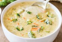 Simple broccoli and cheese soup recipe