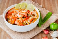 Tom yum soup thai recipe seafood choose board shrimps shrimp paste