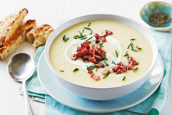 Creamy potato and bacon soup recipe