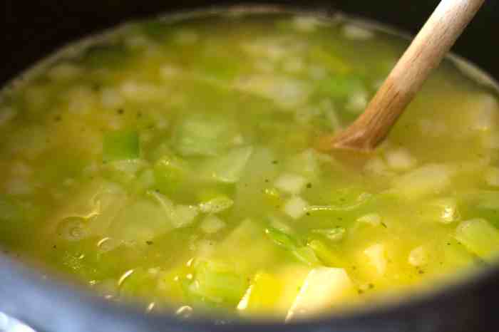 Simple leek and potato soup recipe